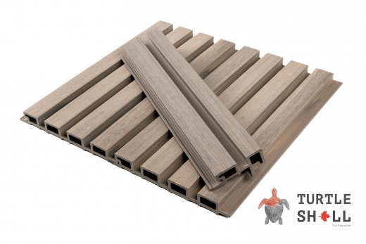 Reechnaya-panel-Middle-Lines_-Canadian-Maple_-Co_Extrusion-2